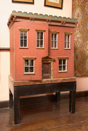 Dolls House 641707 National Trust Collections