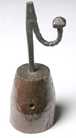 Rushlight holder