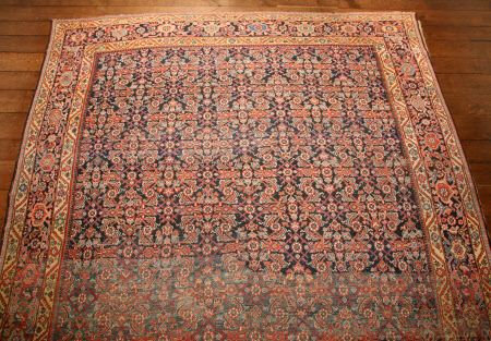 Rug