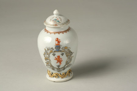 Tea canister
