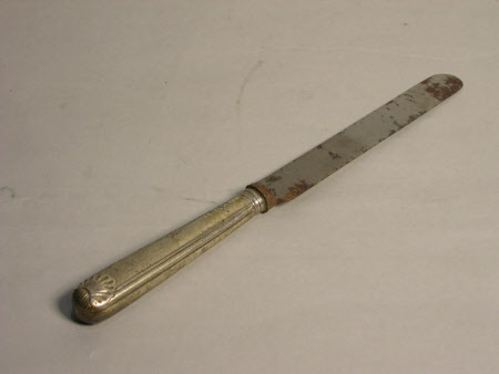 Knife