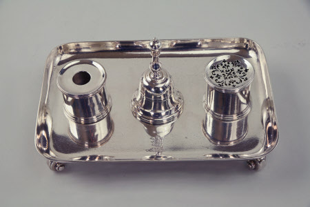 Inkstand