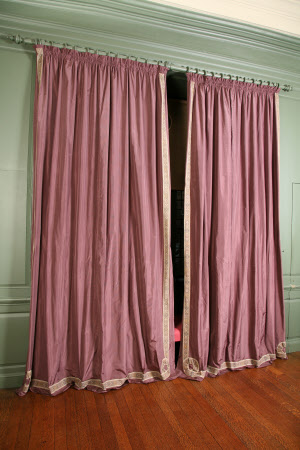Curtain