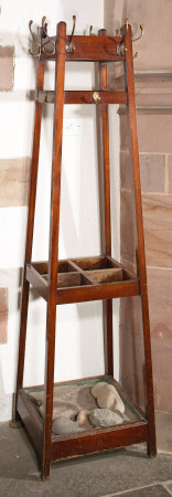 Coat stand