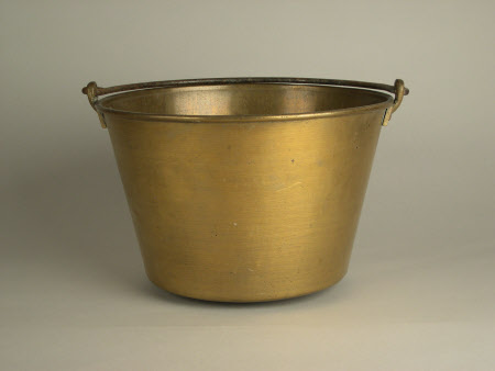 Jam pan