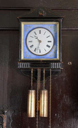Hanging clock