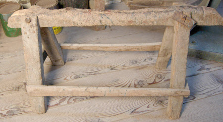 Saw bench