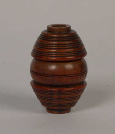 Nutmeg grater
