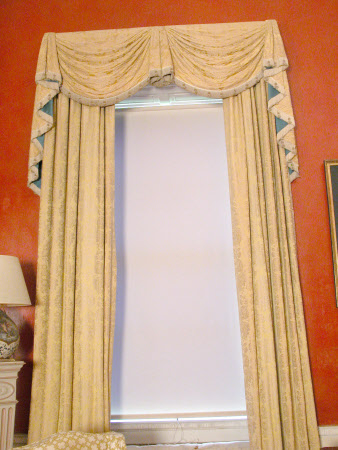 Curtain