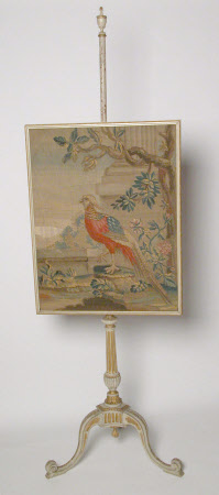 Pole screen