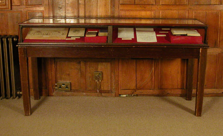 Display case