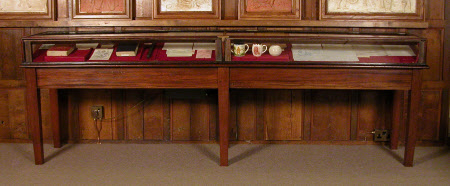 Display case