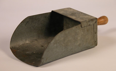 Flour scoop