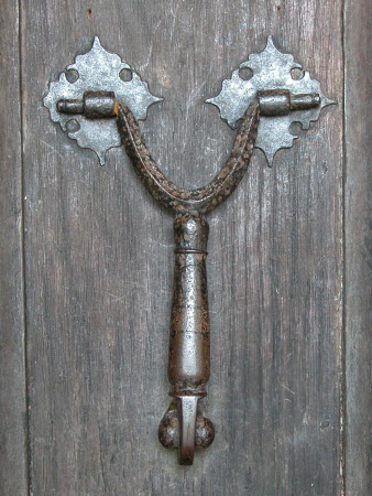 Knocker