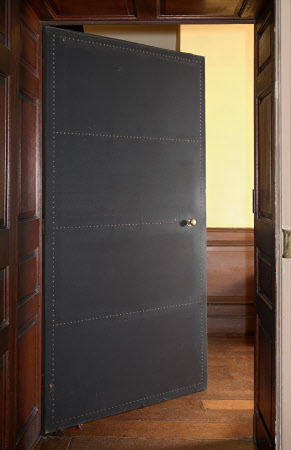 Door cover