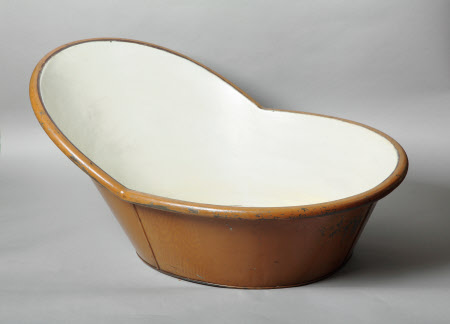 Hip bath