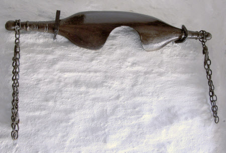 Yoke