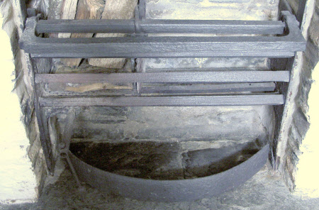 Hearth kerb