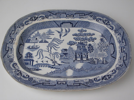 Serving dish