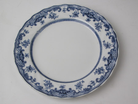 Side plate
