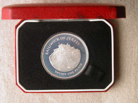 Commemorative coin