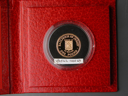 Commemorative coin