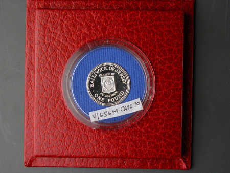Commemorative coin