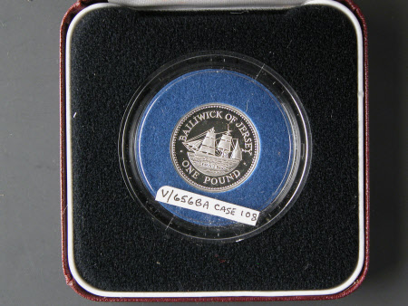 Commemorative coin