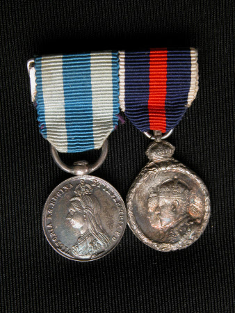 Commemorative medal