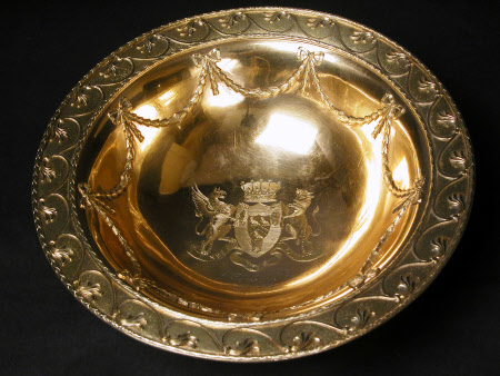 Commemorative dish