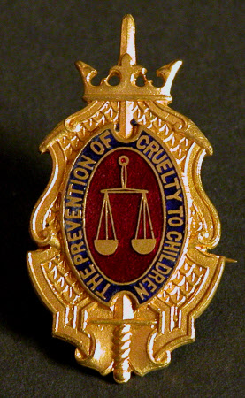 Brooch