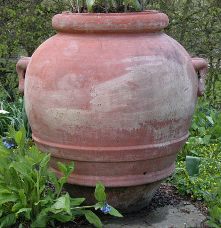 Oil jar