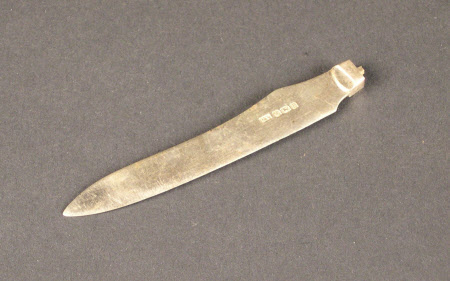 Knife