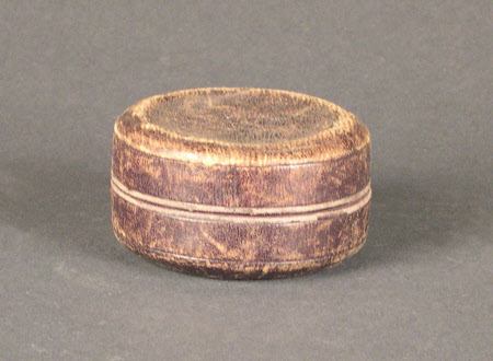 Stirrup cup case