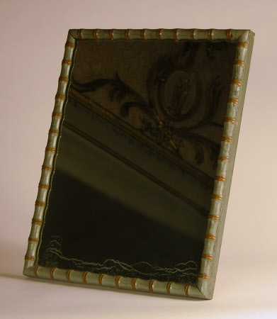 Easel mirror