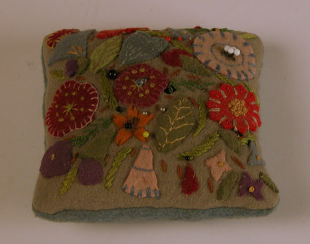 Pin cushion