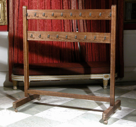Coat stand