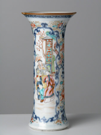 Beaker vase