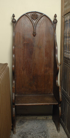 Chapel chair