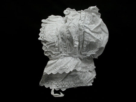 Lady's bonnet