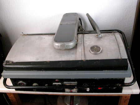 Industrial steam press