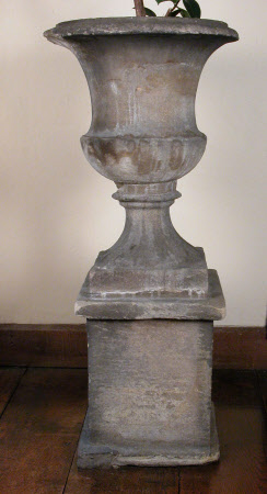 Garden vase