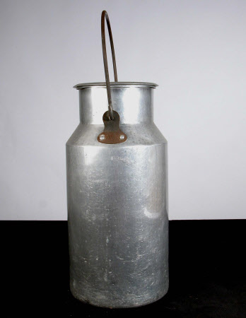 Milk canister