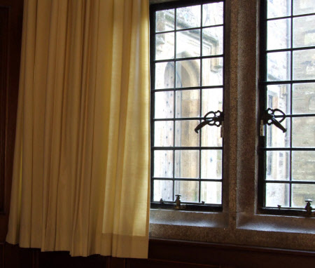 Curtain