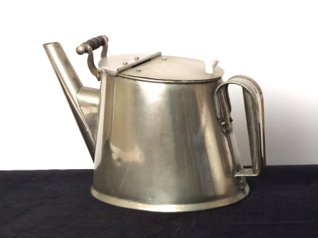 Hot water can