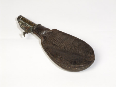 Powder flask