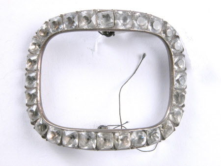 Dress buckle
