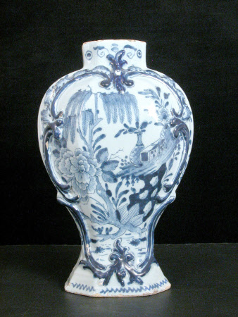 Baluster vase