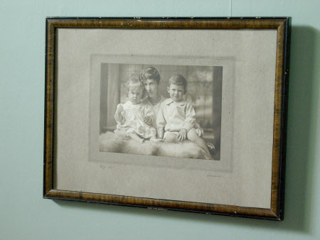 Vivienne Lee, Lady Cawley (1877-1978) with her children Frederick later Sir Frederick Lee Cawley, ...