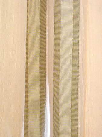 Curtain